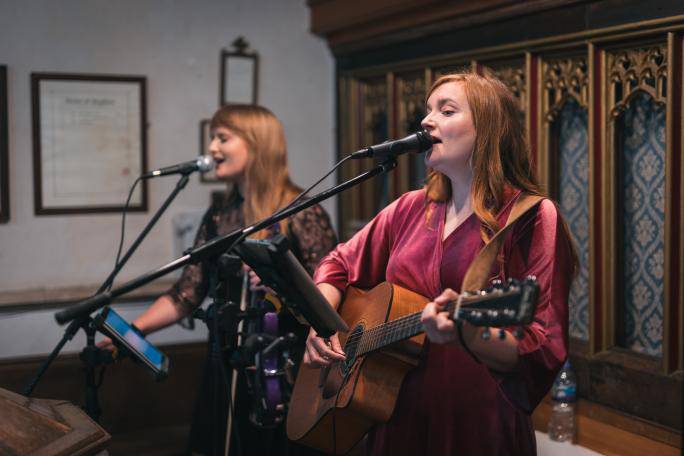 Wedding singer acoustic duo