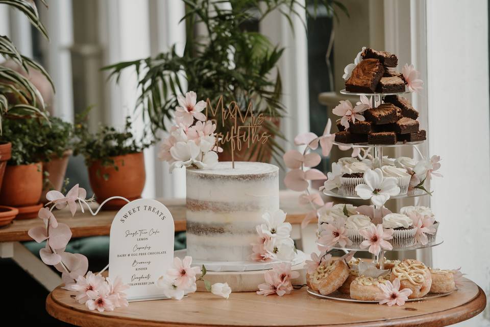 Dessert table