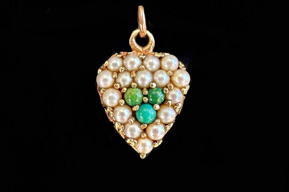 Victorian Heart Pendant