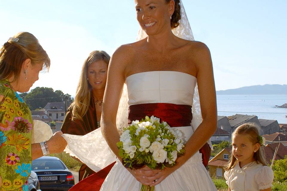 The bride arrival