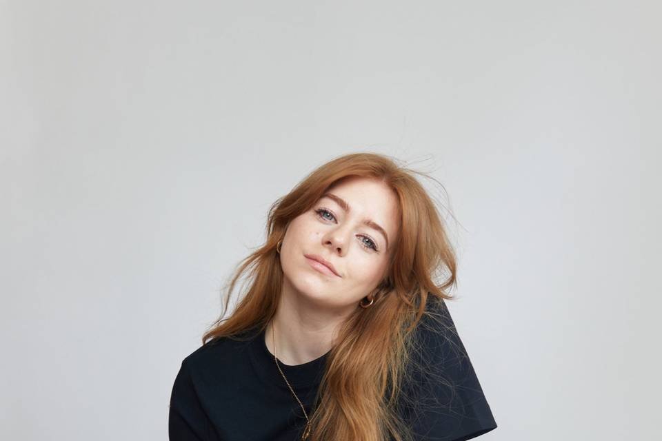 Alice Cox Sings