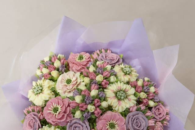 Large bouquet display
