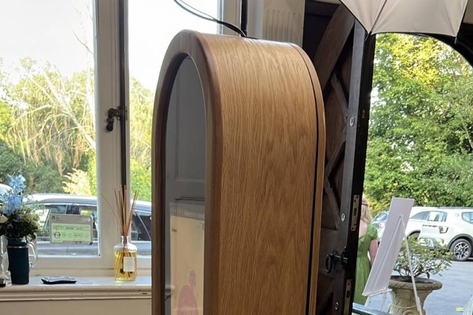 Retro mirror at a wedding