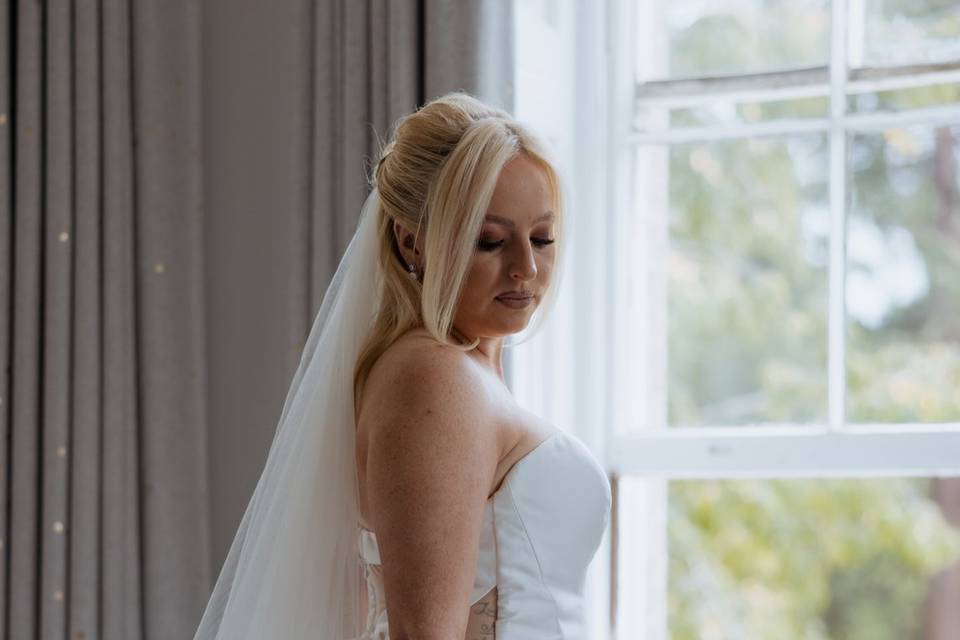 Sian with flowers