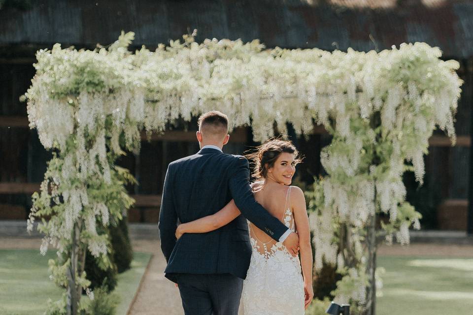 Couple Wisteria