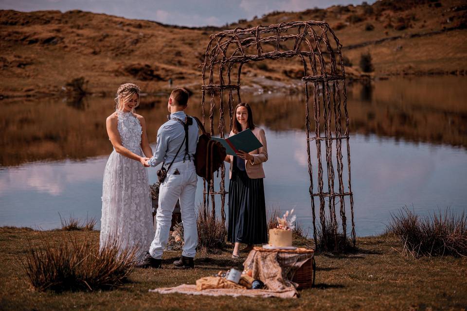 Waterside elopement