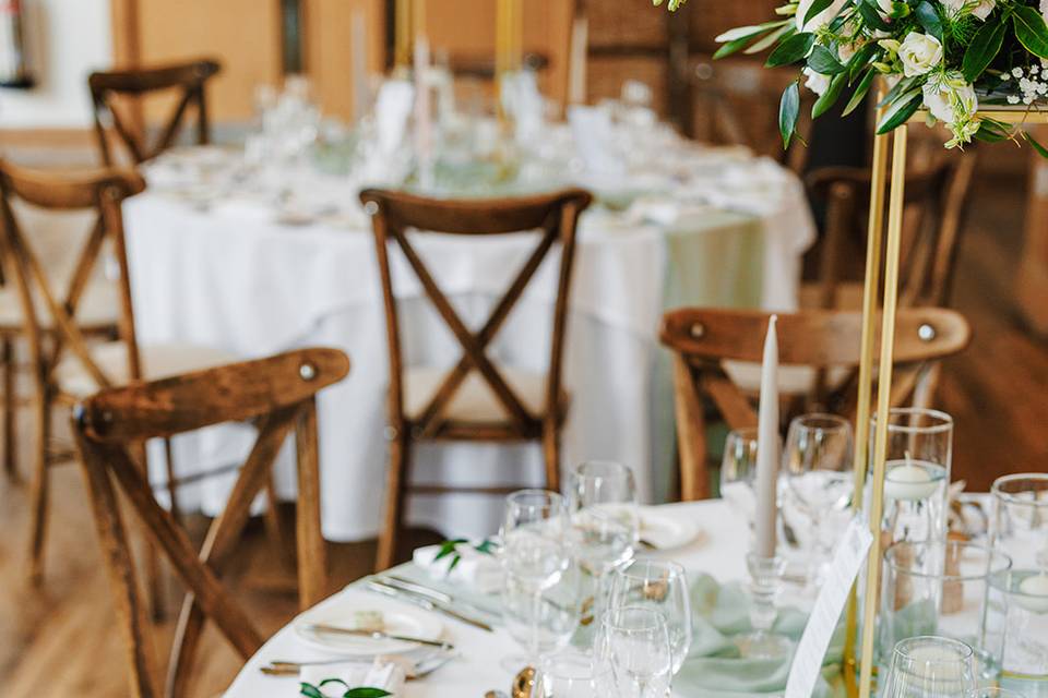 C & D : Mythe Barn