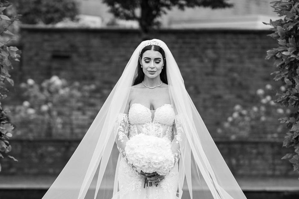 K & P : Bourton Hall