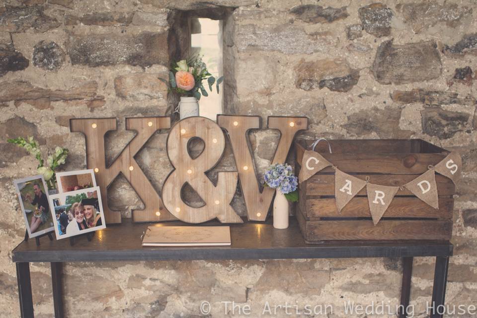 LED letters & wooden cards box