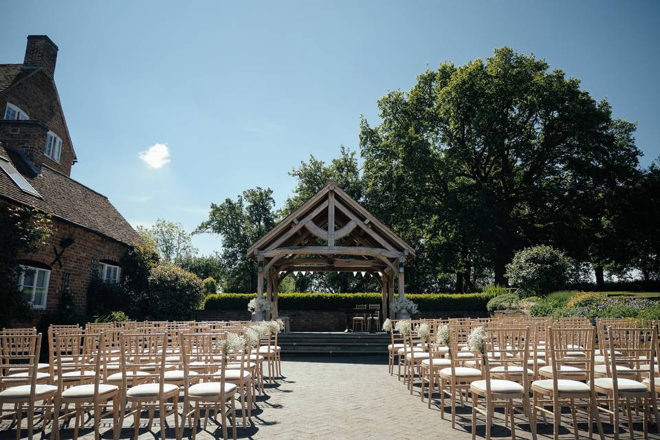 Outdoor ceremony