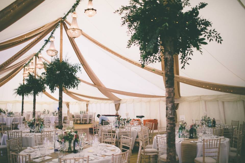 100' x 40' Traditional Marquee