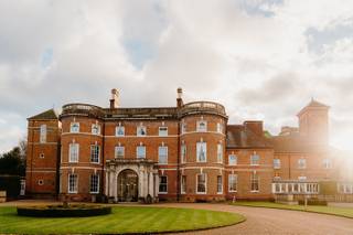 Oakley Hall Hotel