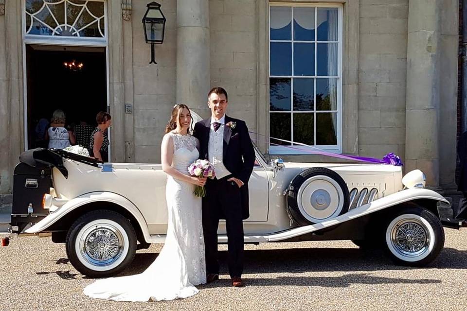 His & Her's Wedding Cars