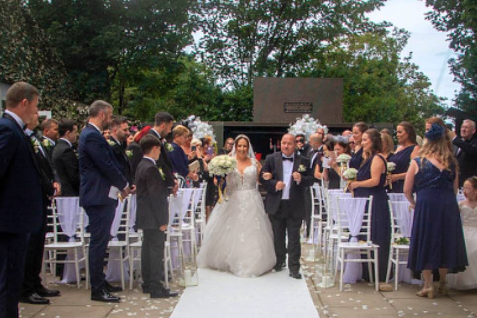 Outdoor Ceremony