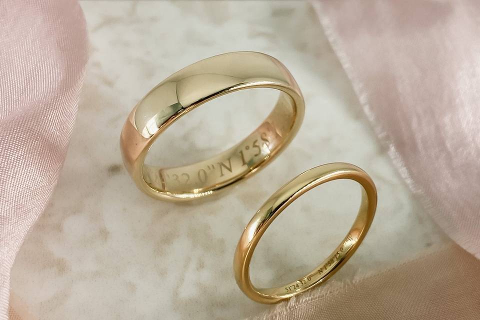Yellow gold wedding bands
