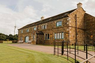 Spicer Manor