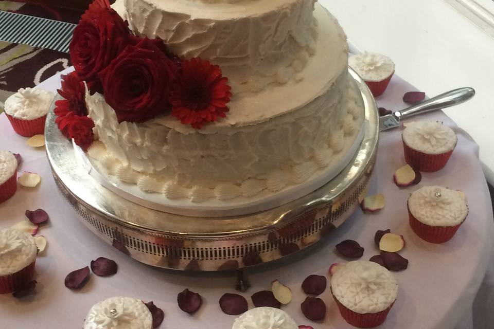 Rustic buttercream cakes