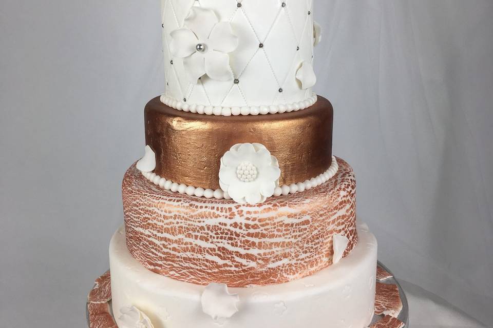 White and bronze wedding cake