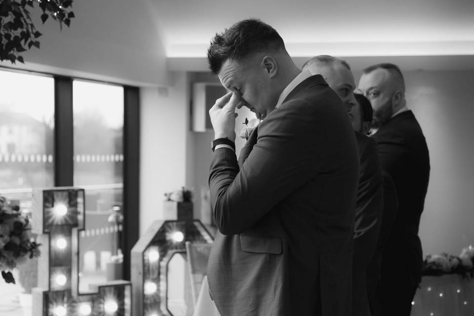Groom reaction
