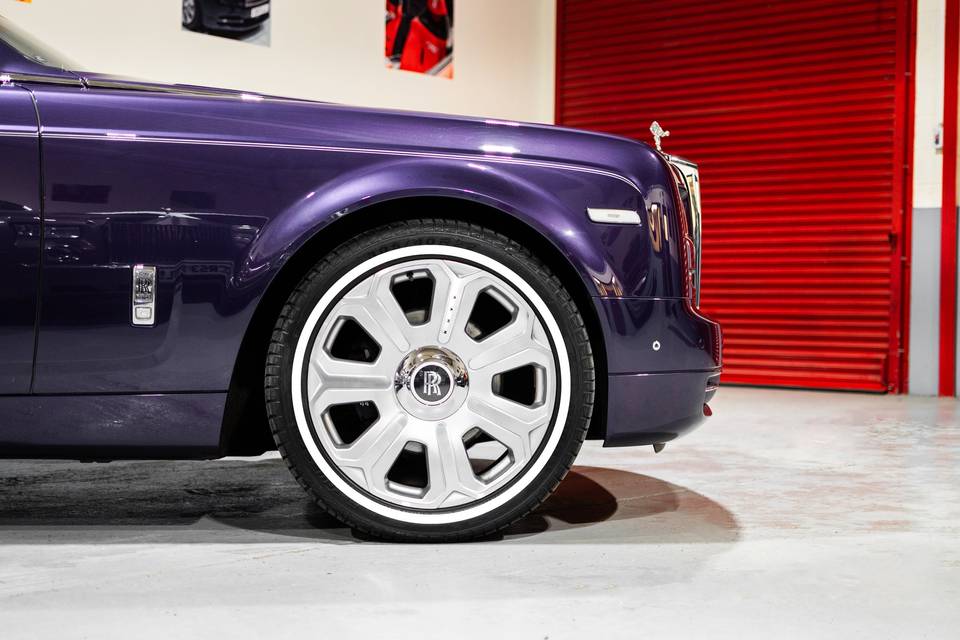 Purple Rolls Royce Phantom S2