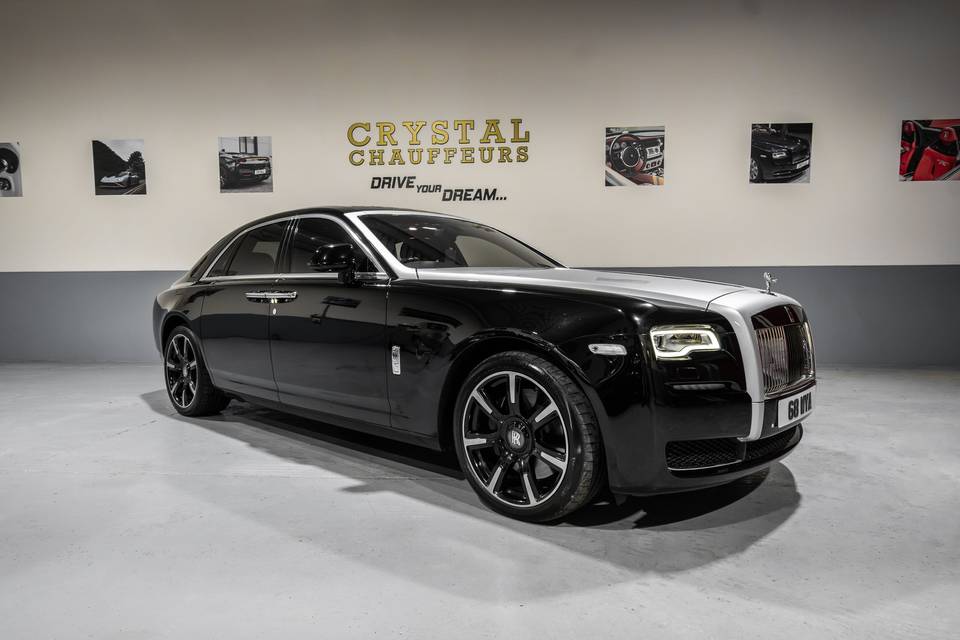 Black Rolls Royce Ghost S2