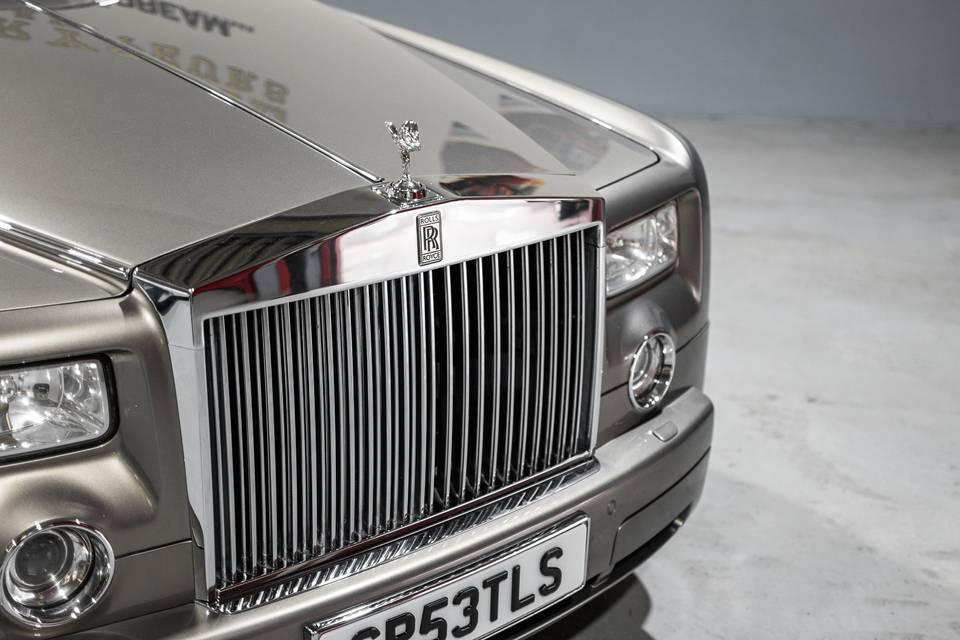 Grey Rolls Royce Phantom