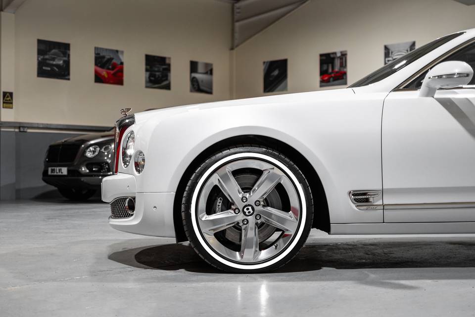 White Bentley Mulsanne