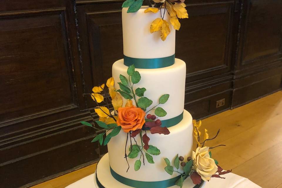 Autumnal wedding cake