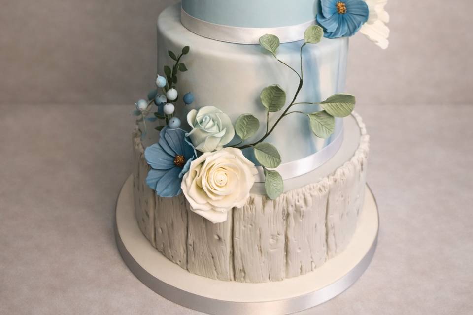 Dusky blue cake