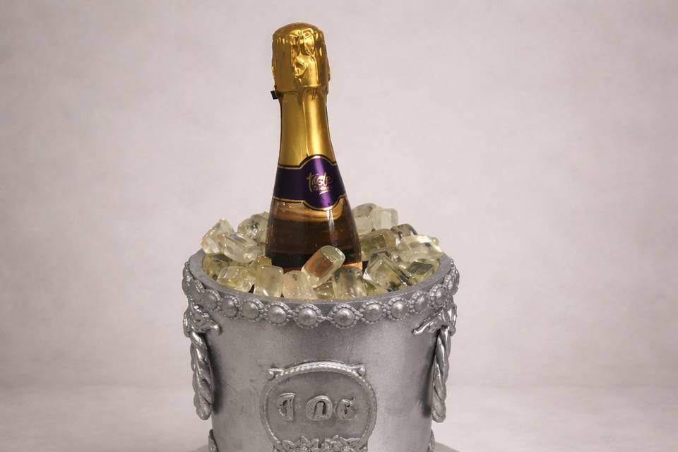 Champagne bucket