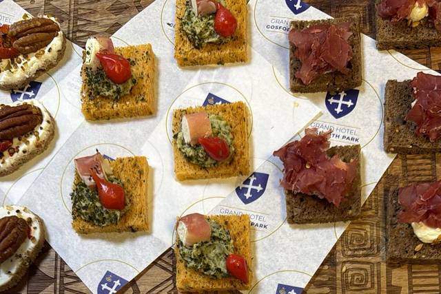Canapes