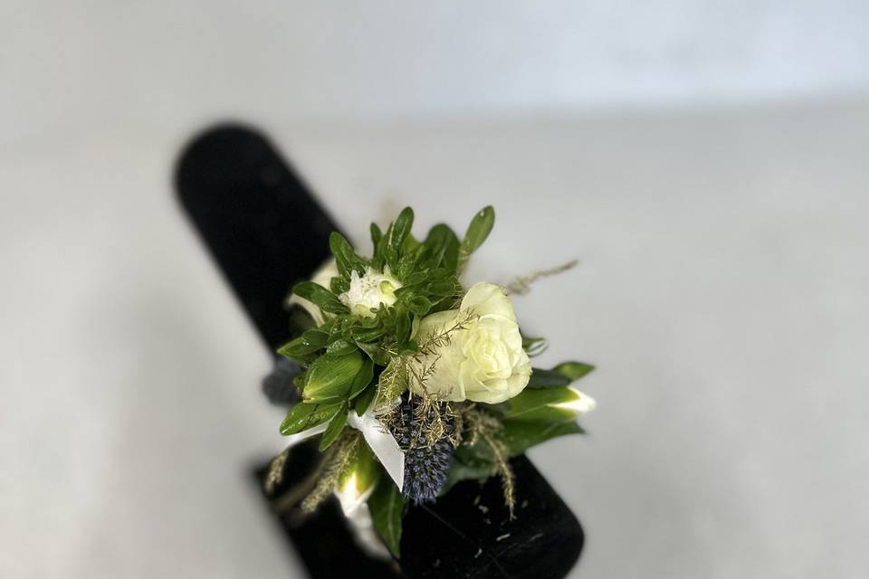 Wrist corsage