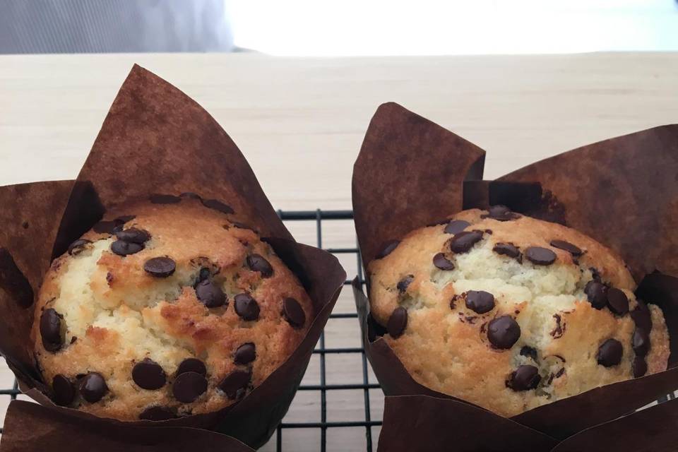 Choc chip muffin