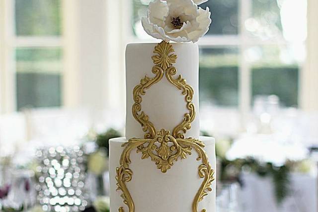 Luxury Baroque Wedding Cake
