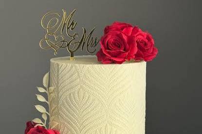 Romantic Rose Wedding Cake