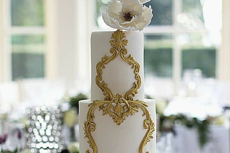Luxury Baroque Wedding Cake
