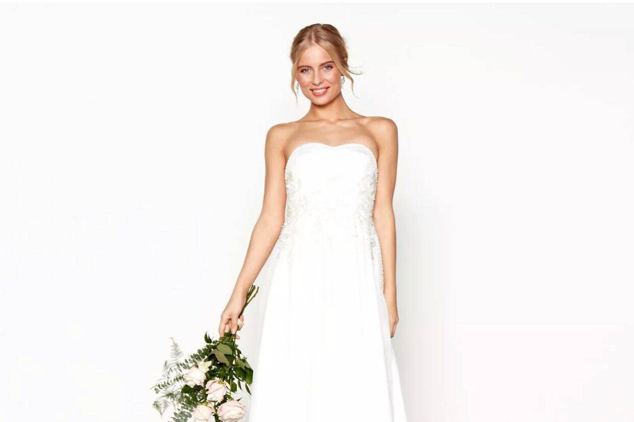 Second hand outlet wedding dresses kent