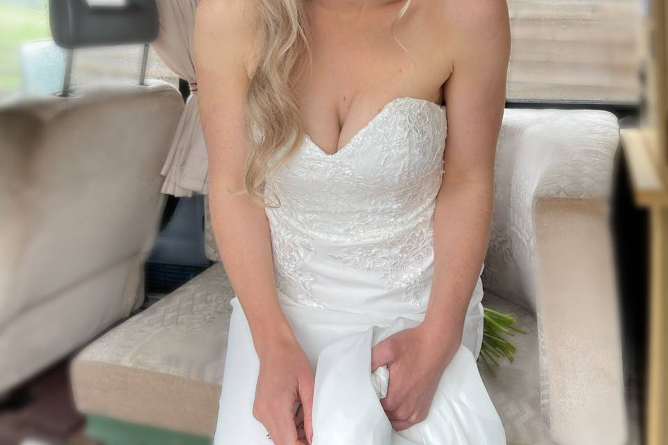 Modern Bride