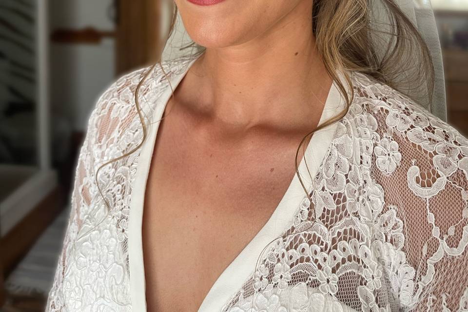 Samantha Price - Bridal Makeup Specialist