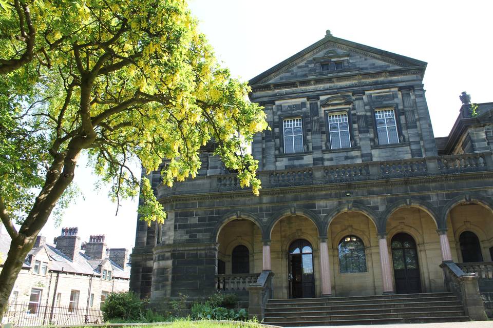 The Birchcliffe Centre