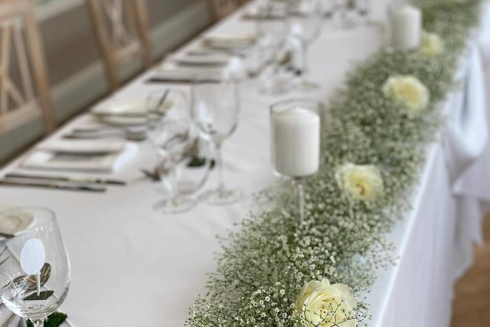 Top table flowers