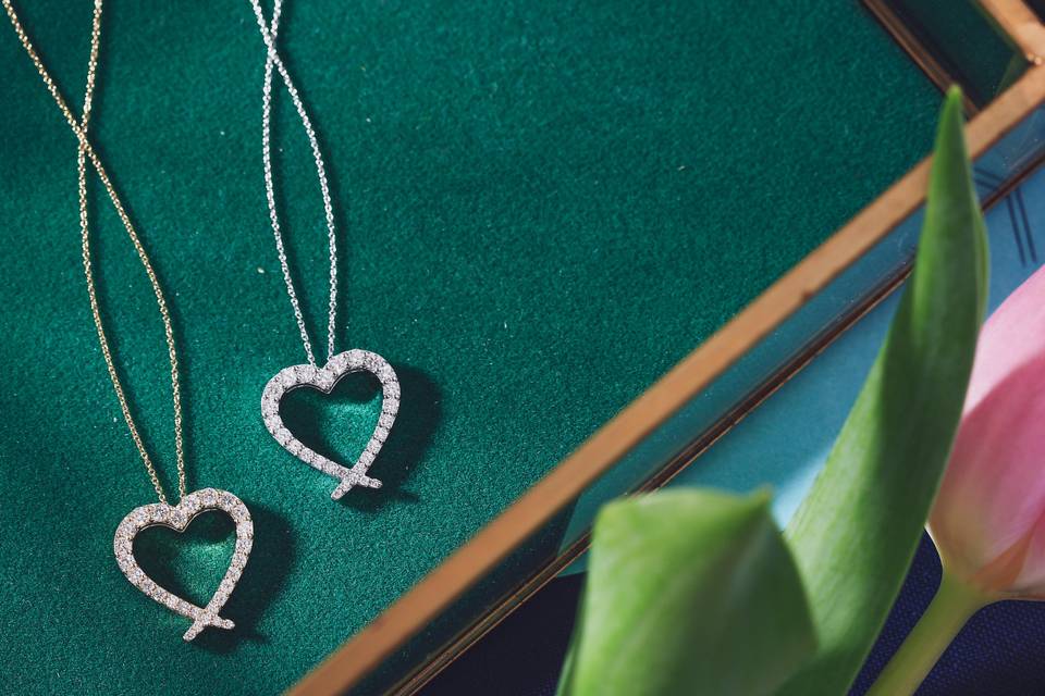 Heart diamond necklace