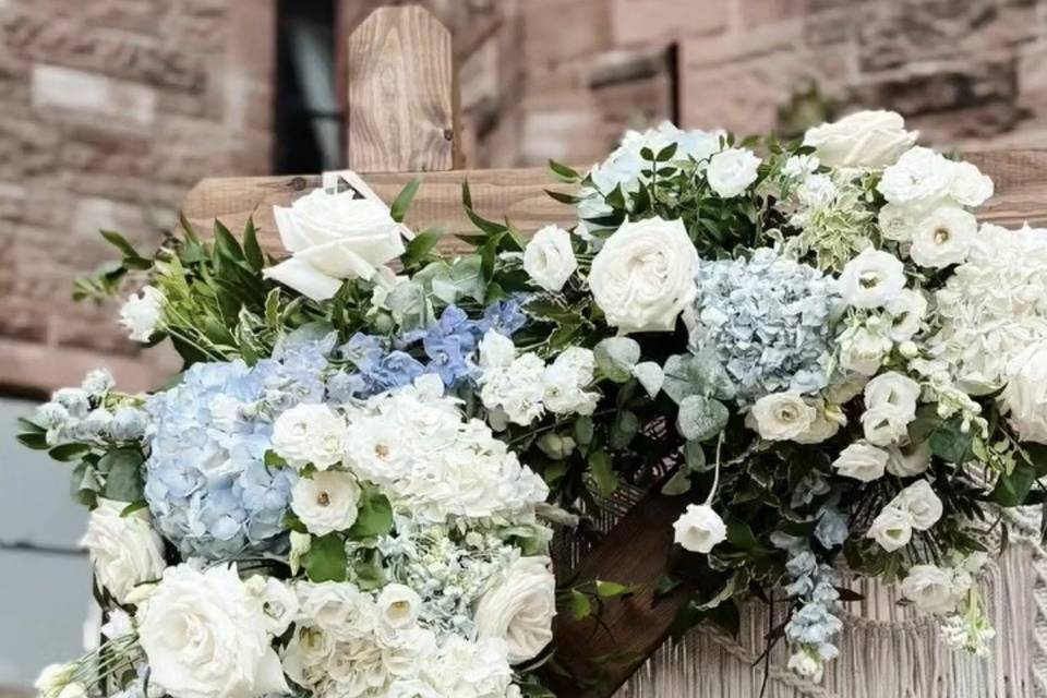 Blue and white bridgerton