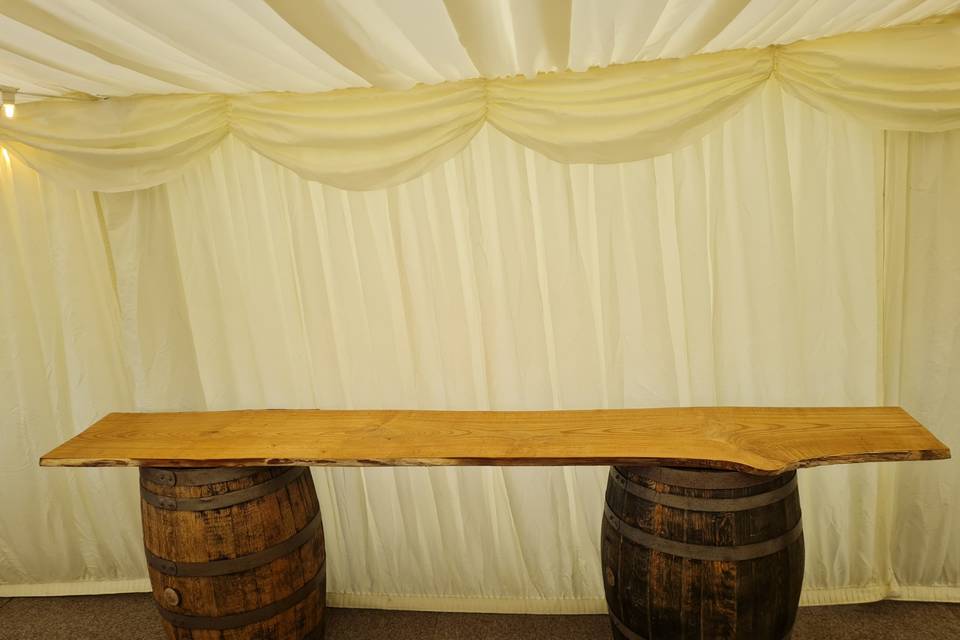 Barrel Bar