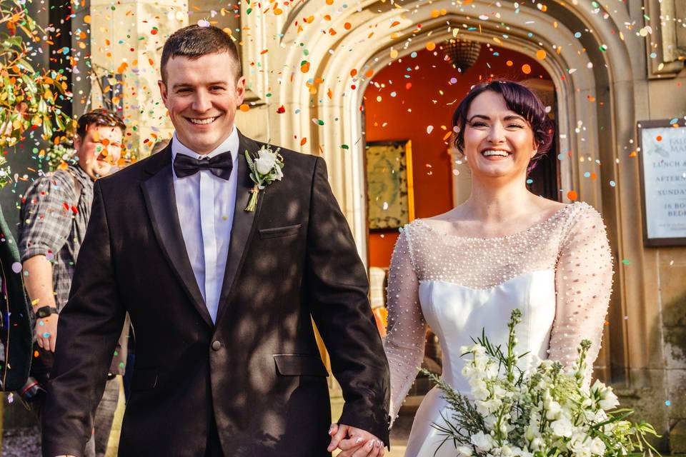 Wedding couple confetti