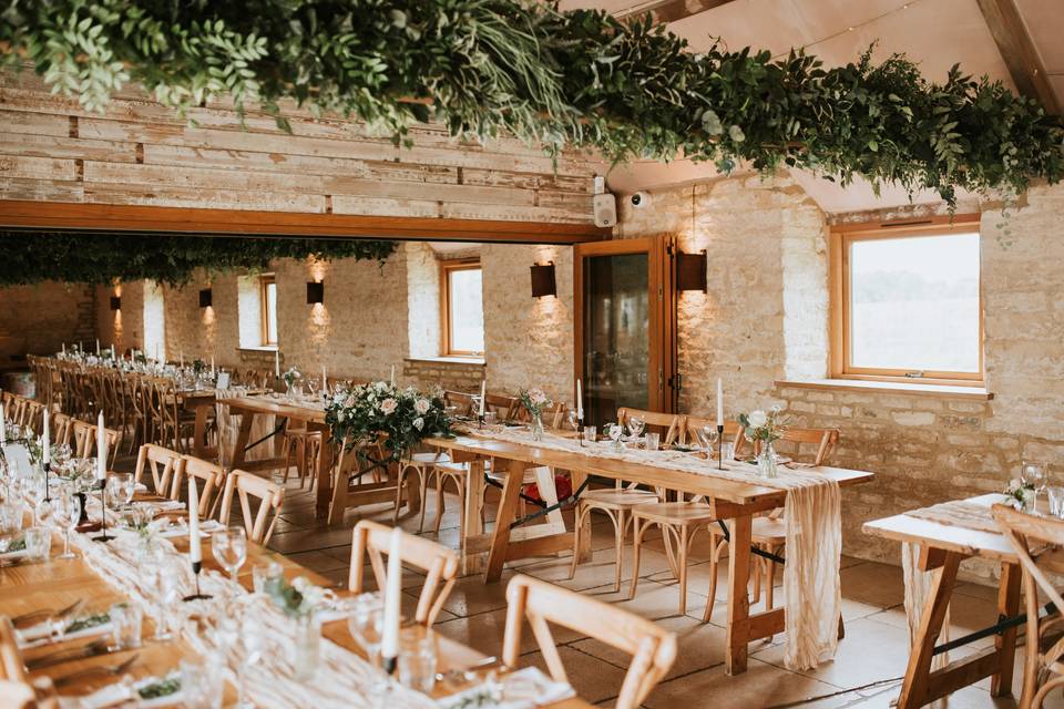 Elegant Rustic Wedding Decor