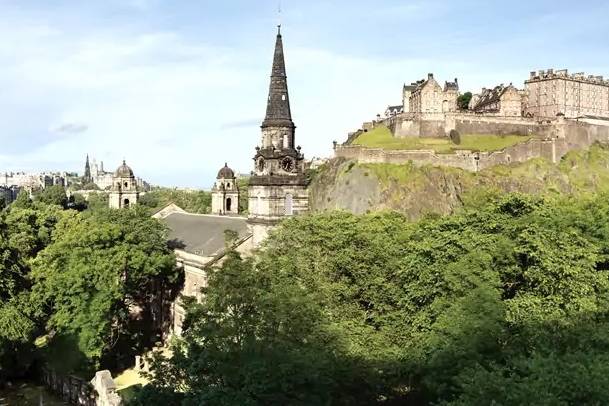 Suite view of Edinburgh Castle