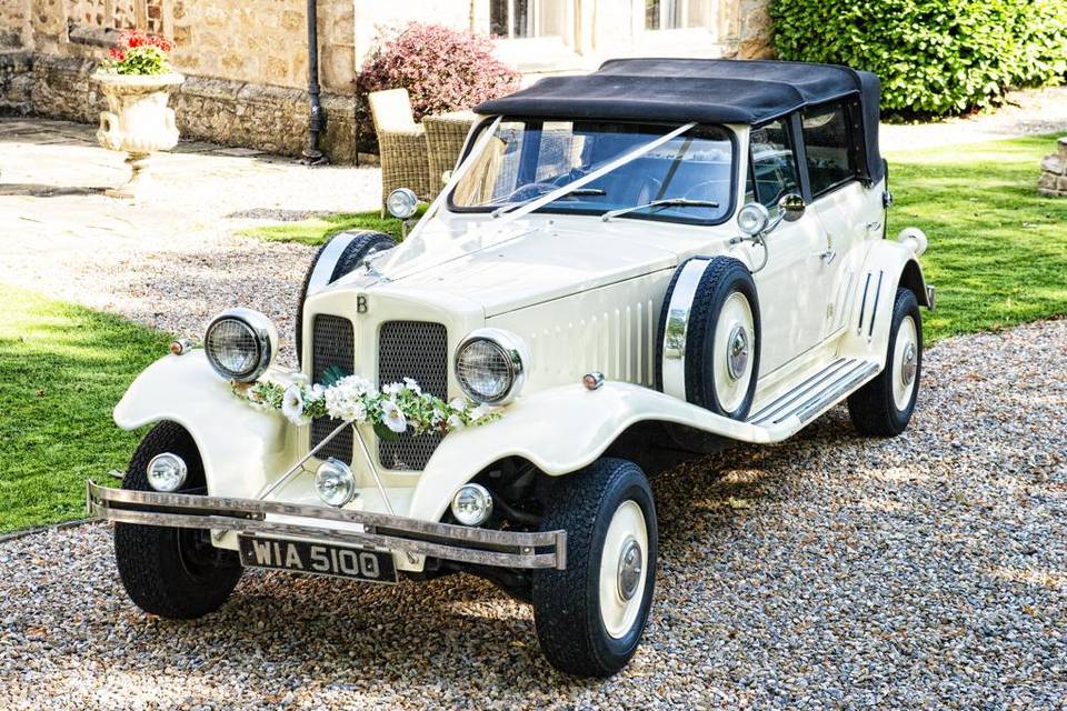 My Wedding Cars and Photo Booth Bus