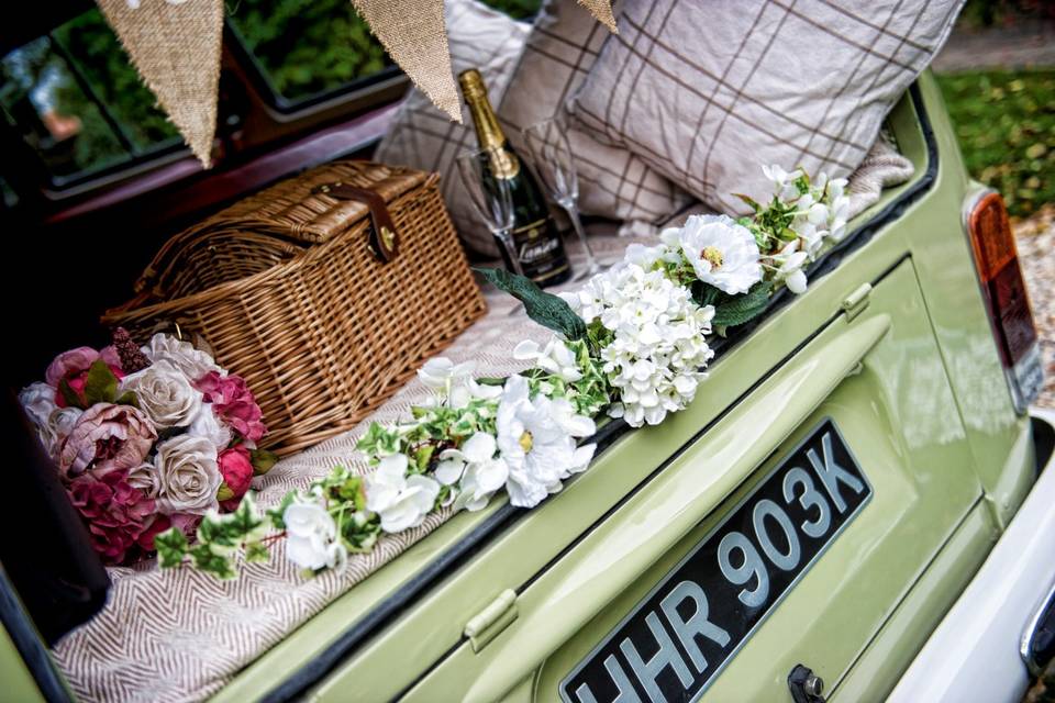 My Wedding Cars and Photo Booth Bus