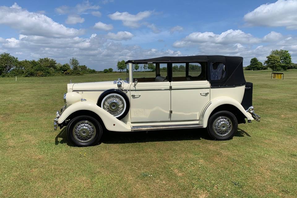 Brooklands Wedding Cars Sussex